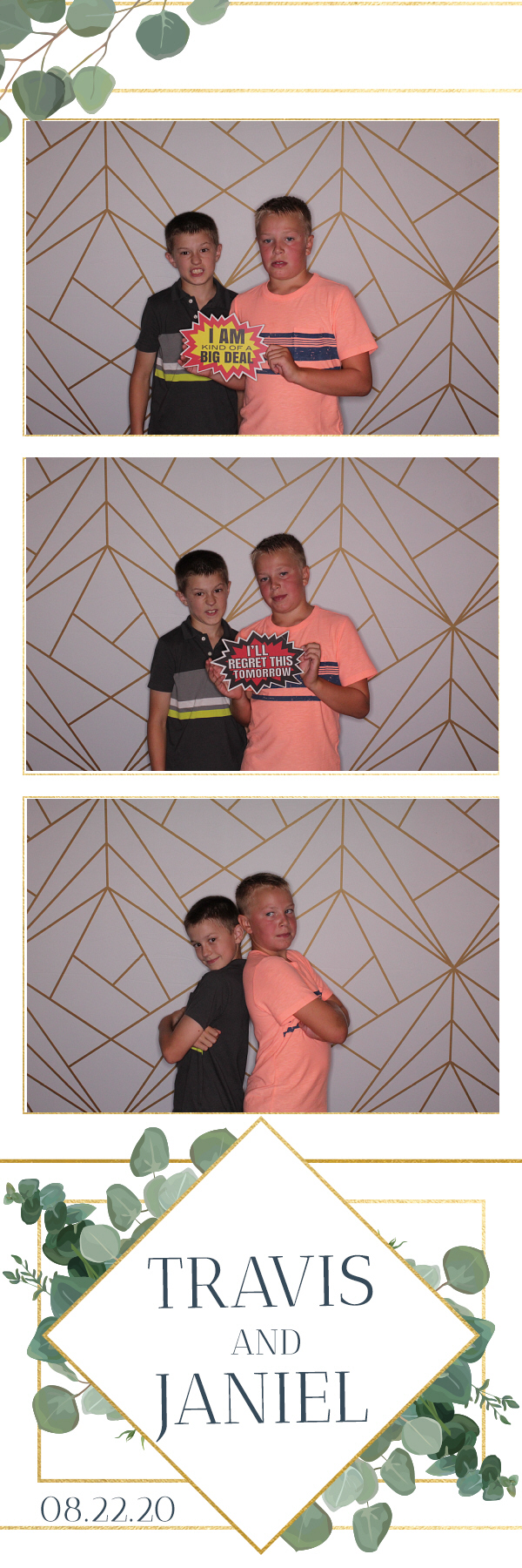 Jacquie & Dennis’ Wedding | View more photos from the event at gallery.photoboothbillings.com/u/PhotoBoothBillings/Jacquie-Dennis’-Wedding-0